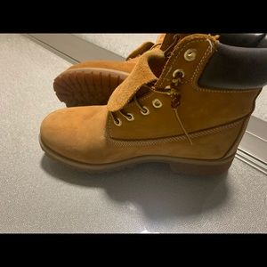 Original Timberland 6- inch boots